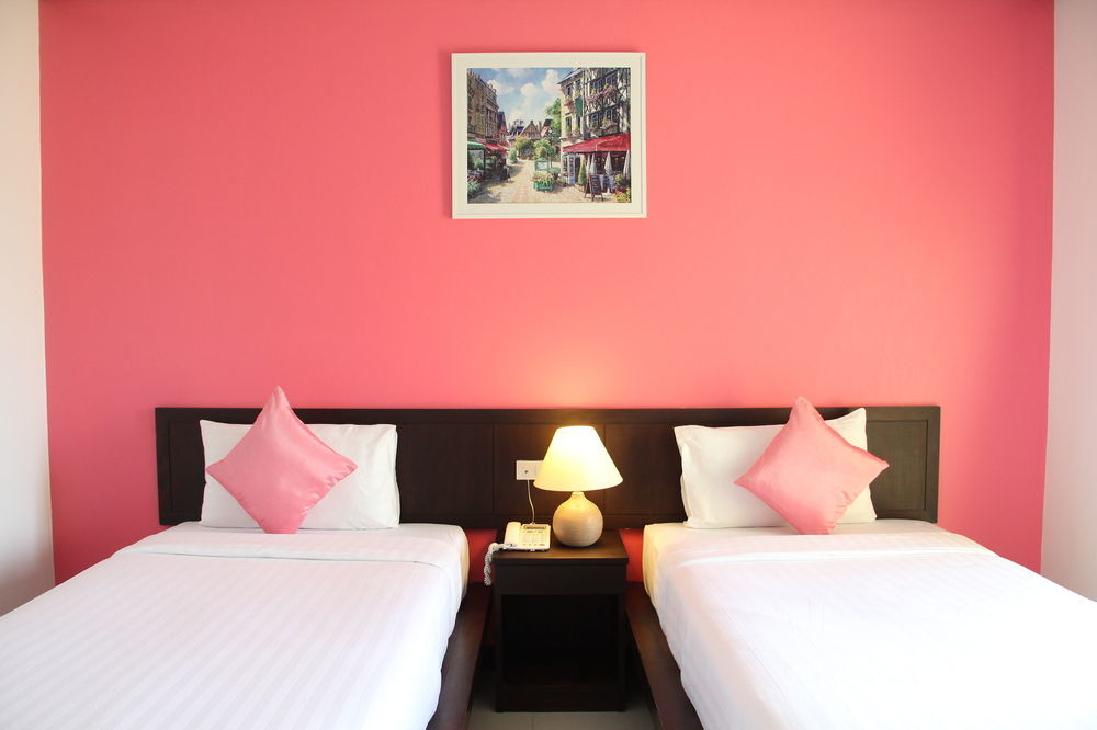 Sri Boutique Hotel Patong Luaran gambar