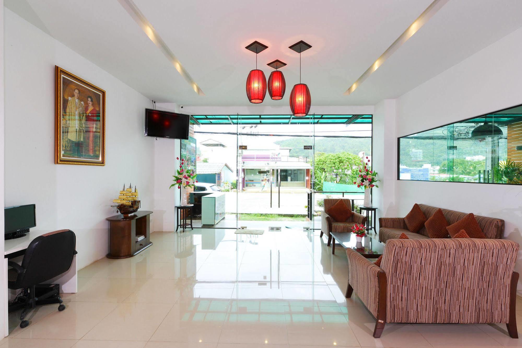 Sri Boutique Hotel Patong Luaran gambar